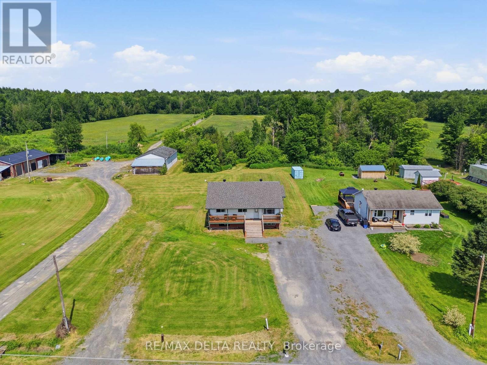 1553 DU LAC ROAD - 29
