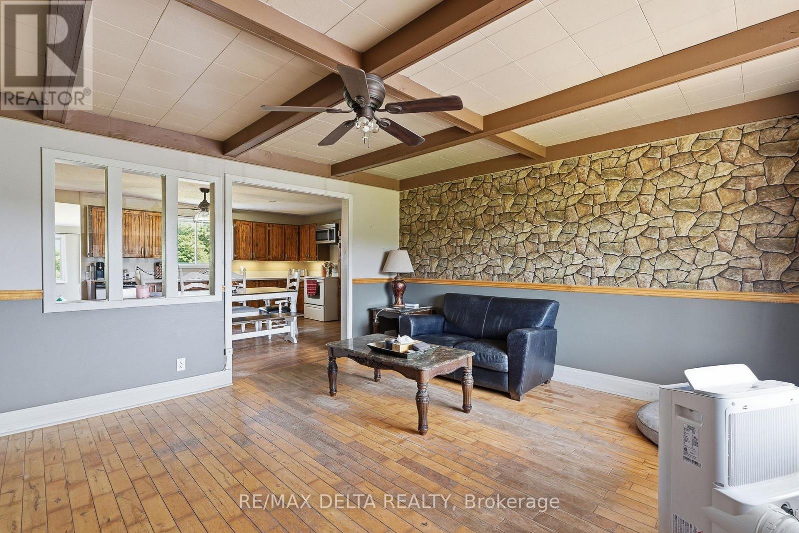 1553 DU LAC ROAD - 3