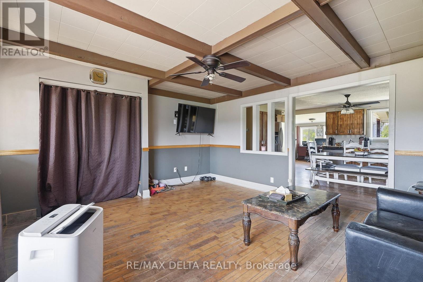 1553 DU LAC ROAD - 4