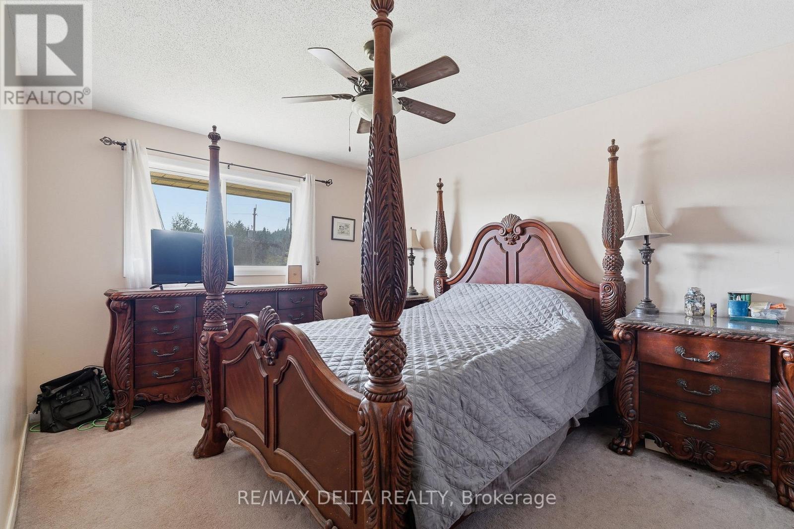 1553 DU LAC ROAD - 9