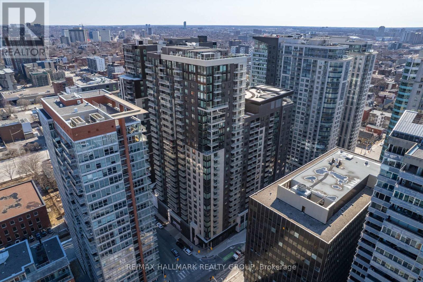 #507 180 GEORGE STREET - 29