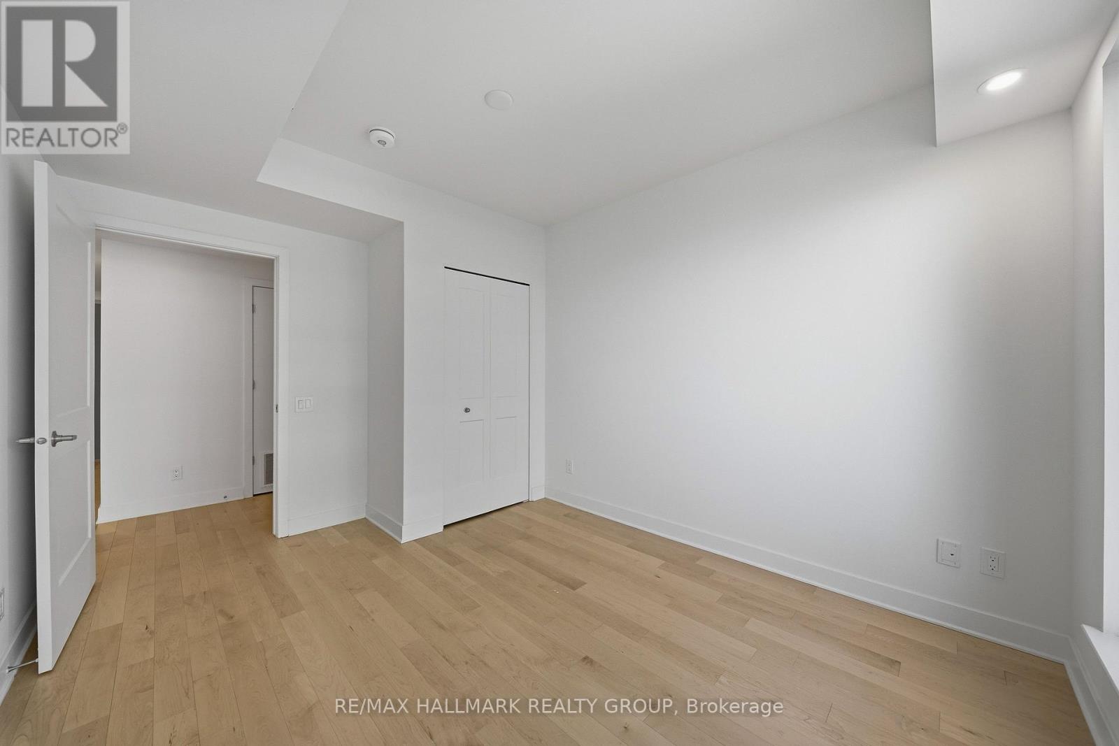 House for Rent in Ottawa – 1703 – 180 GEORGE STREET, Ottawa – By Peter Sagos - Image 15