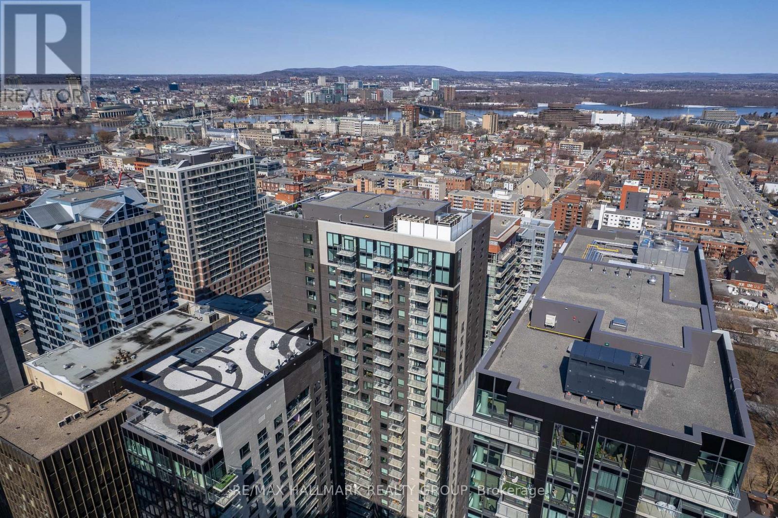 #501 180 GEORGE STREET - 18