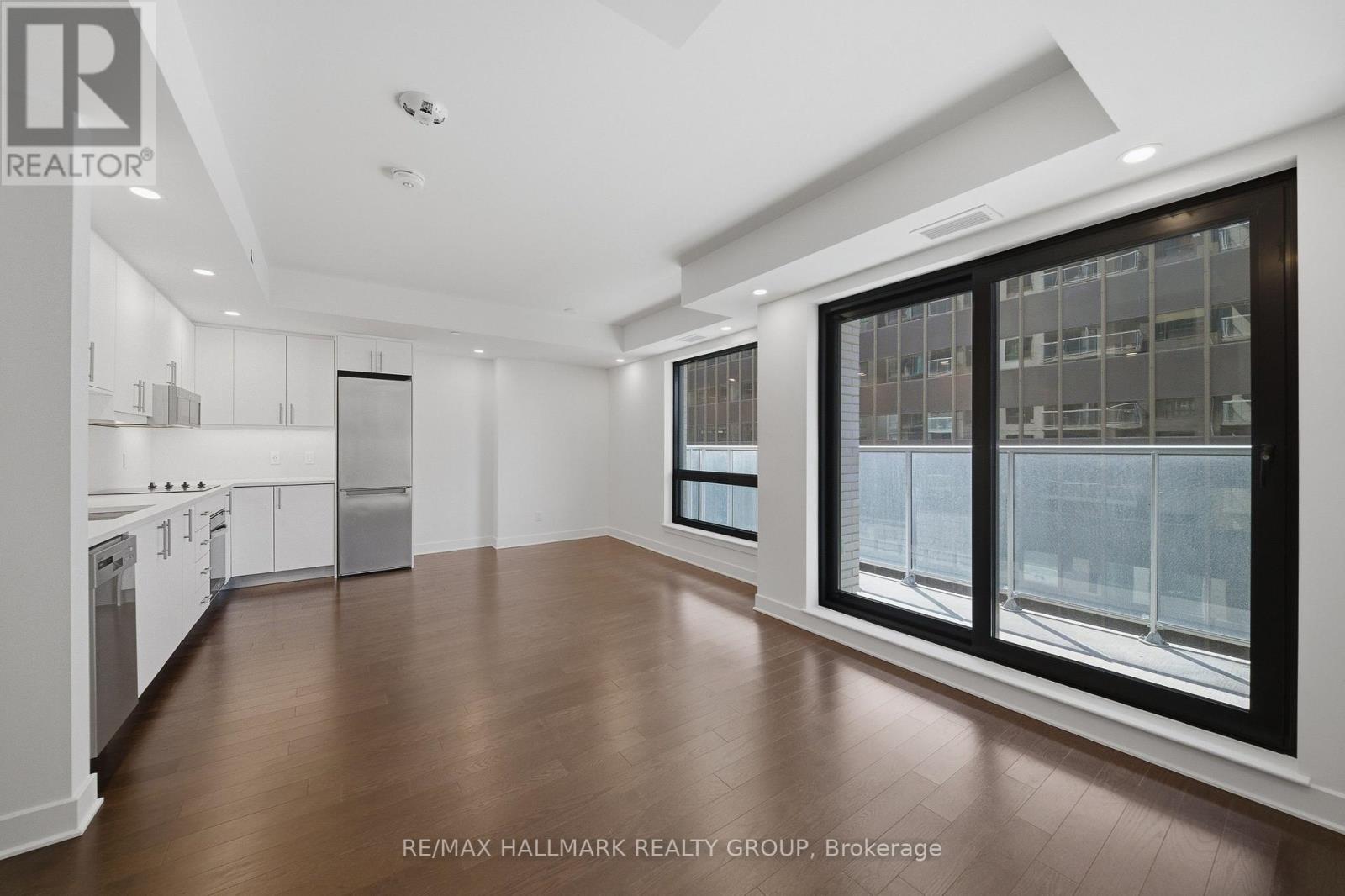 #501 180 GEORGE STREET - 7