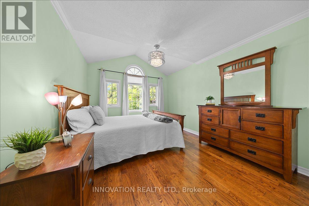2 GROS MORNE COURT - 29