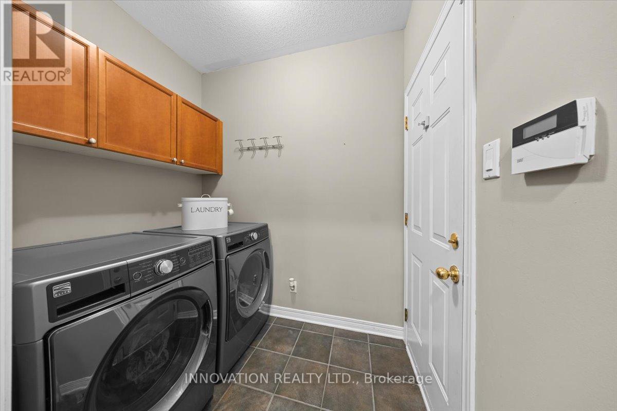 2 GROS MORNE COURT - 34