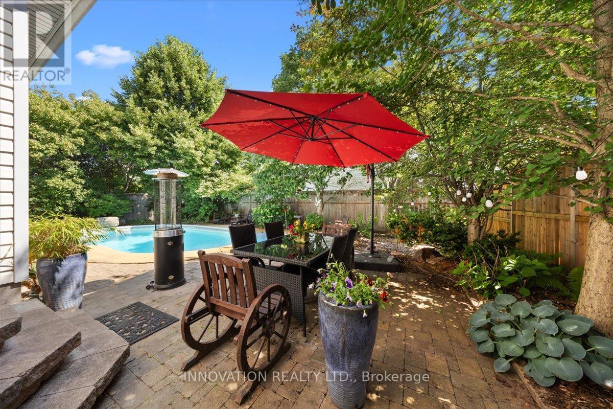 2 GROS MORNE COURT - 39
