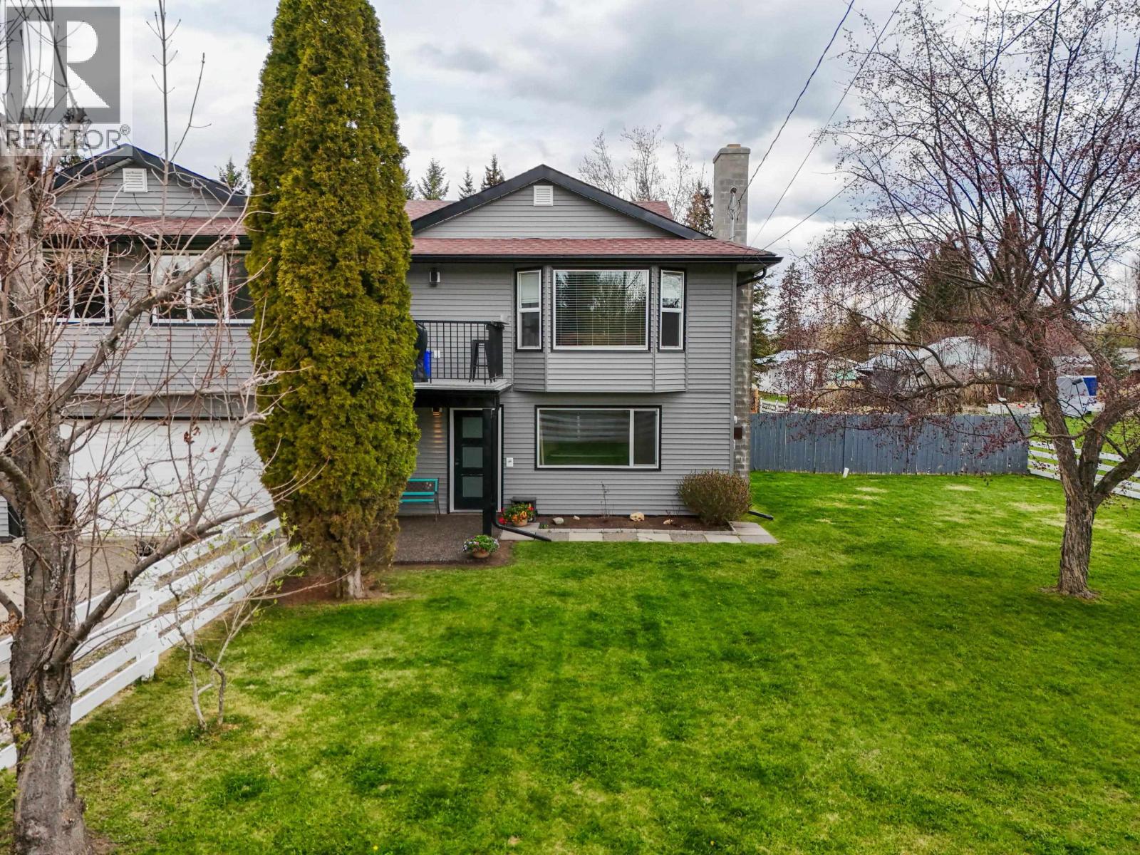 1986 BALSAM AVENUE - 31