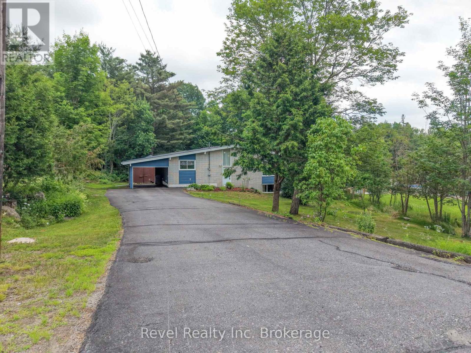 1683 HIGHWAY 94 - 34