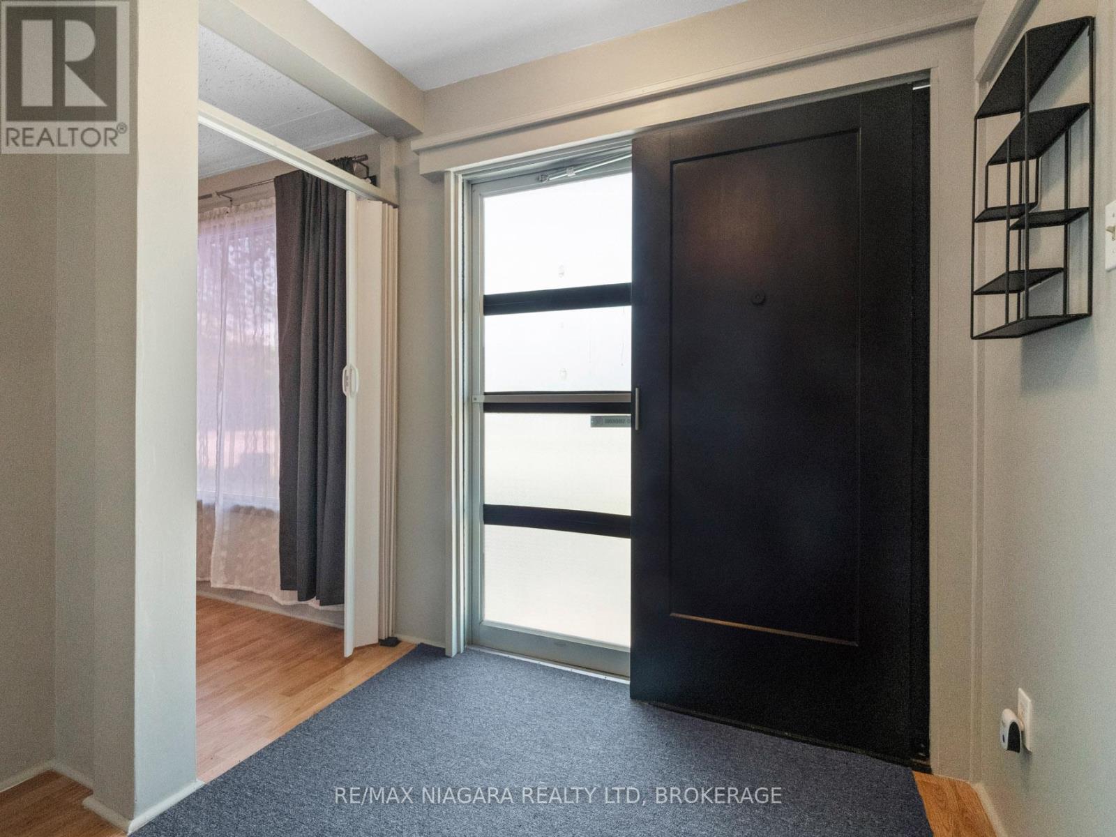 61 QUEEN STREET - 18