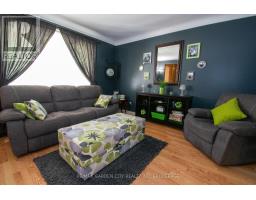 203 Leaside Drive, Welland, ON L3C6N4 Photo 9