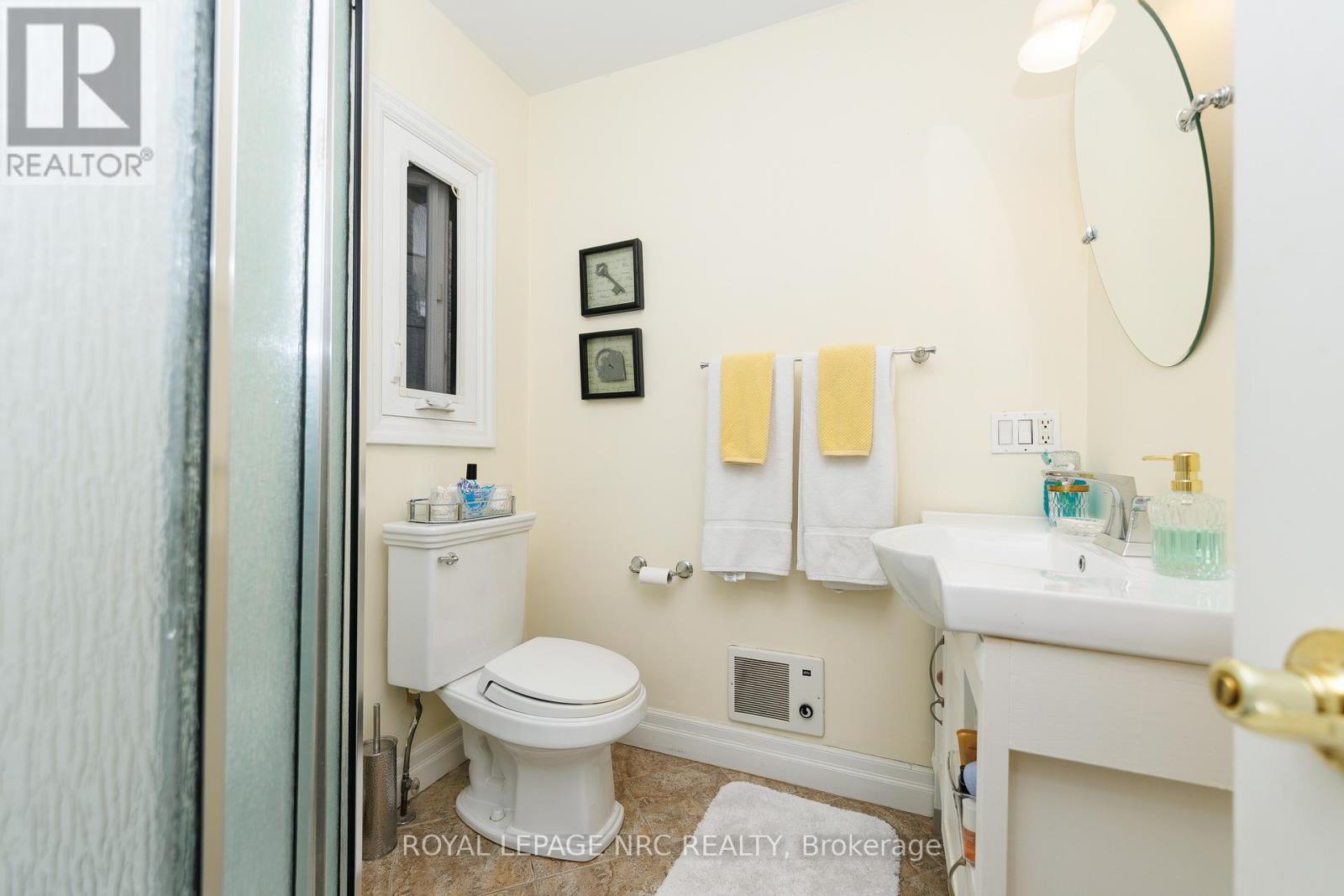 52 YATES STREET - 20