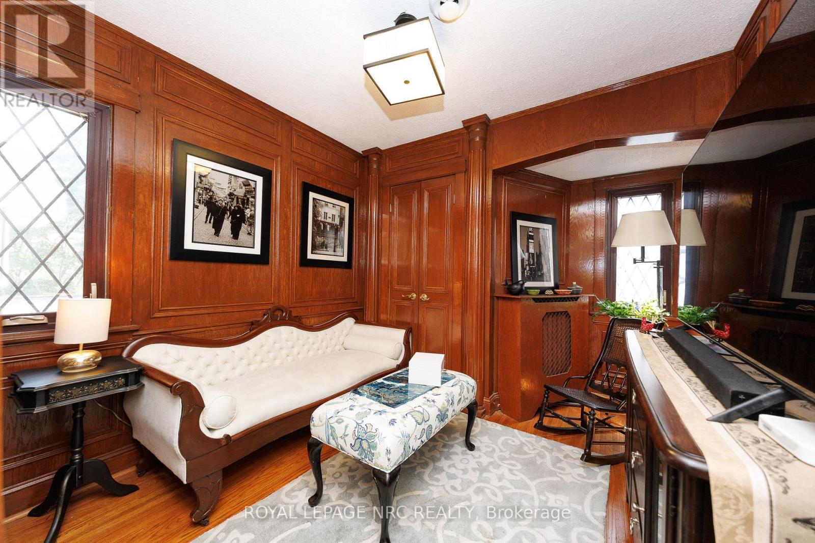 52 YATES STREET - 25