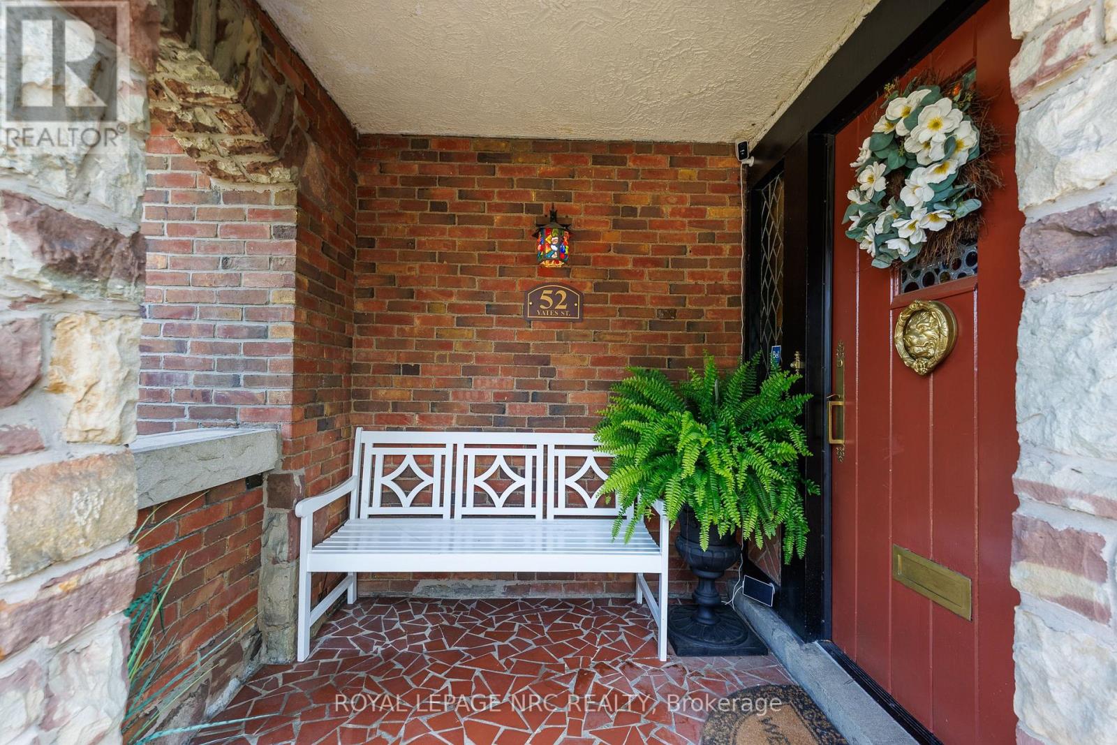 52 YATES STREET - 4