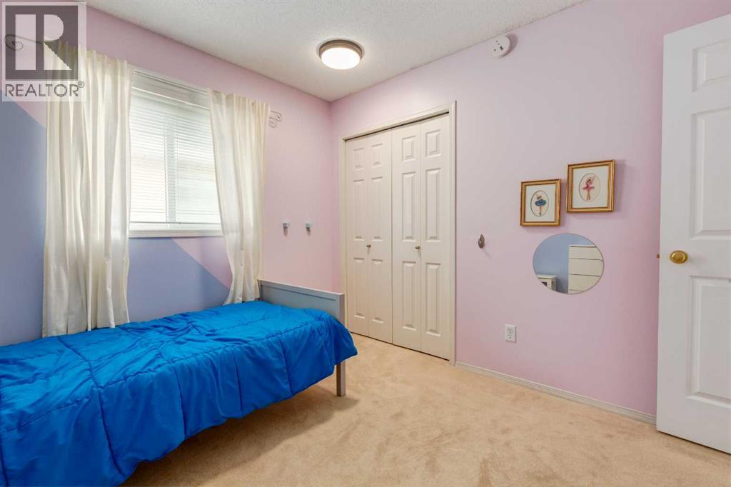 128 Riverwood Close SE — photo 24