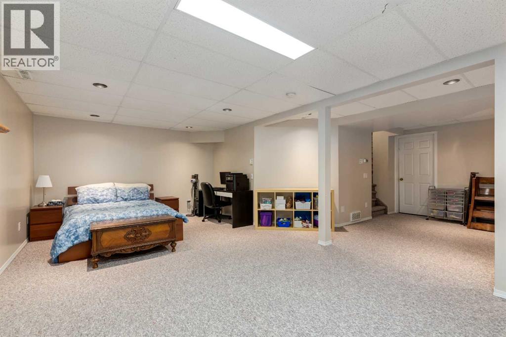 128 Riverwood Close SE — photo 30