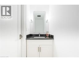 2060 Lakeshore Road Unit# 406, Burlington, ON L7R0G2 Photo 12