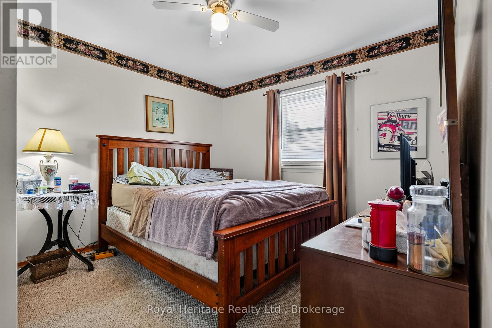 8 SIMMONS STREET - 20