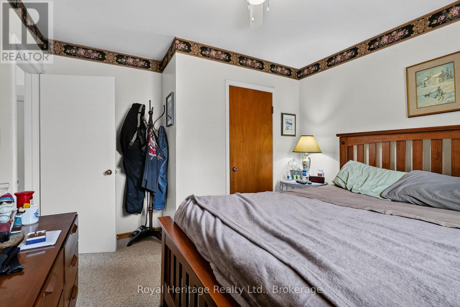 8 SIMMONS STREET - 22