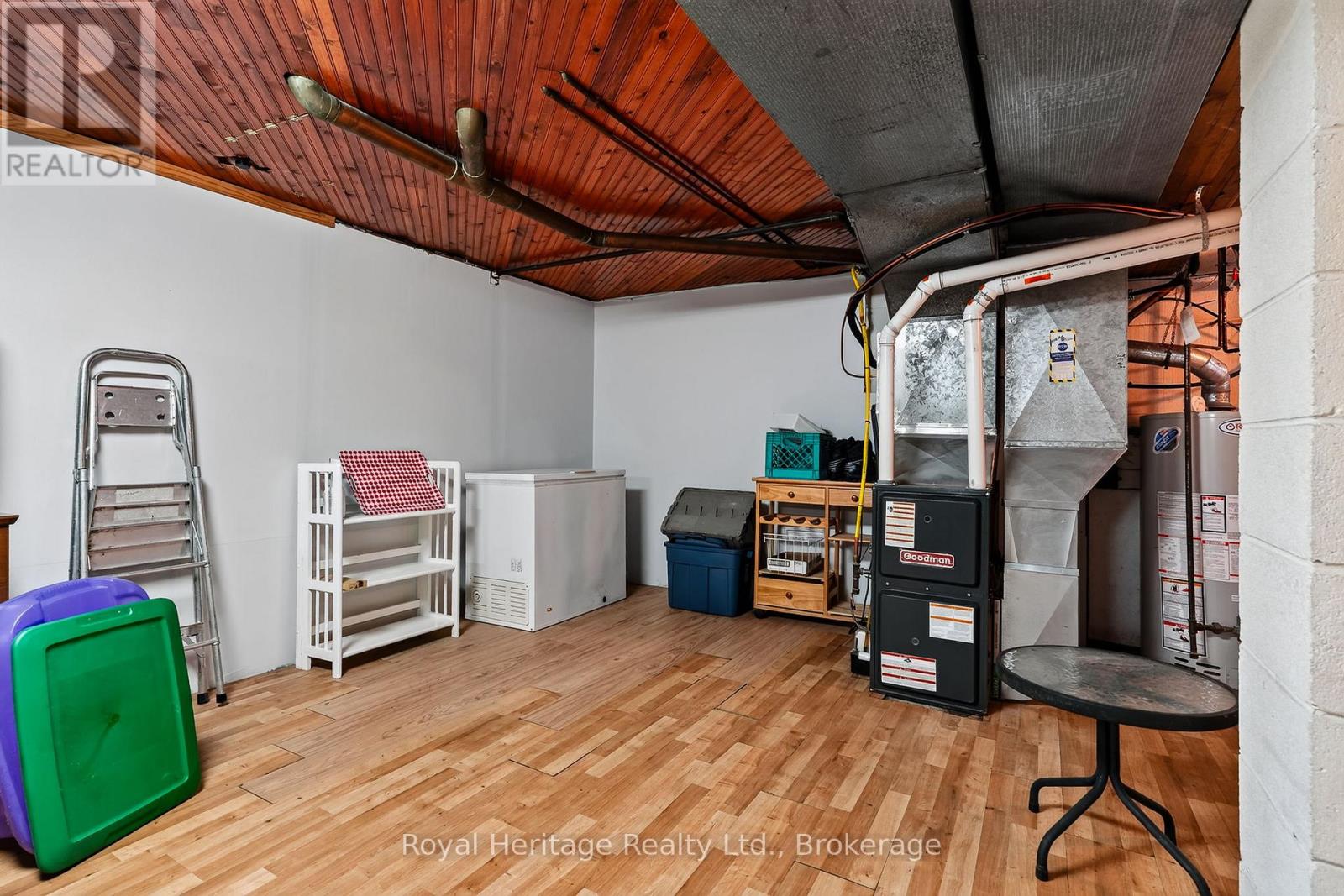 8 SIMMONS STREET - 26