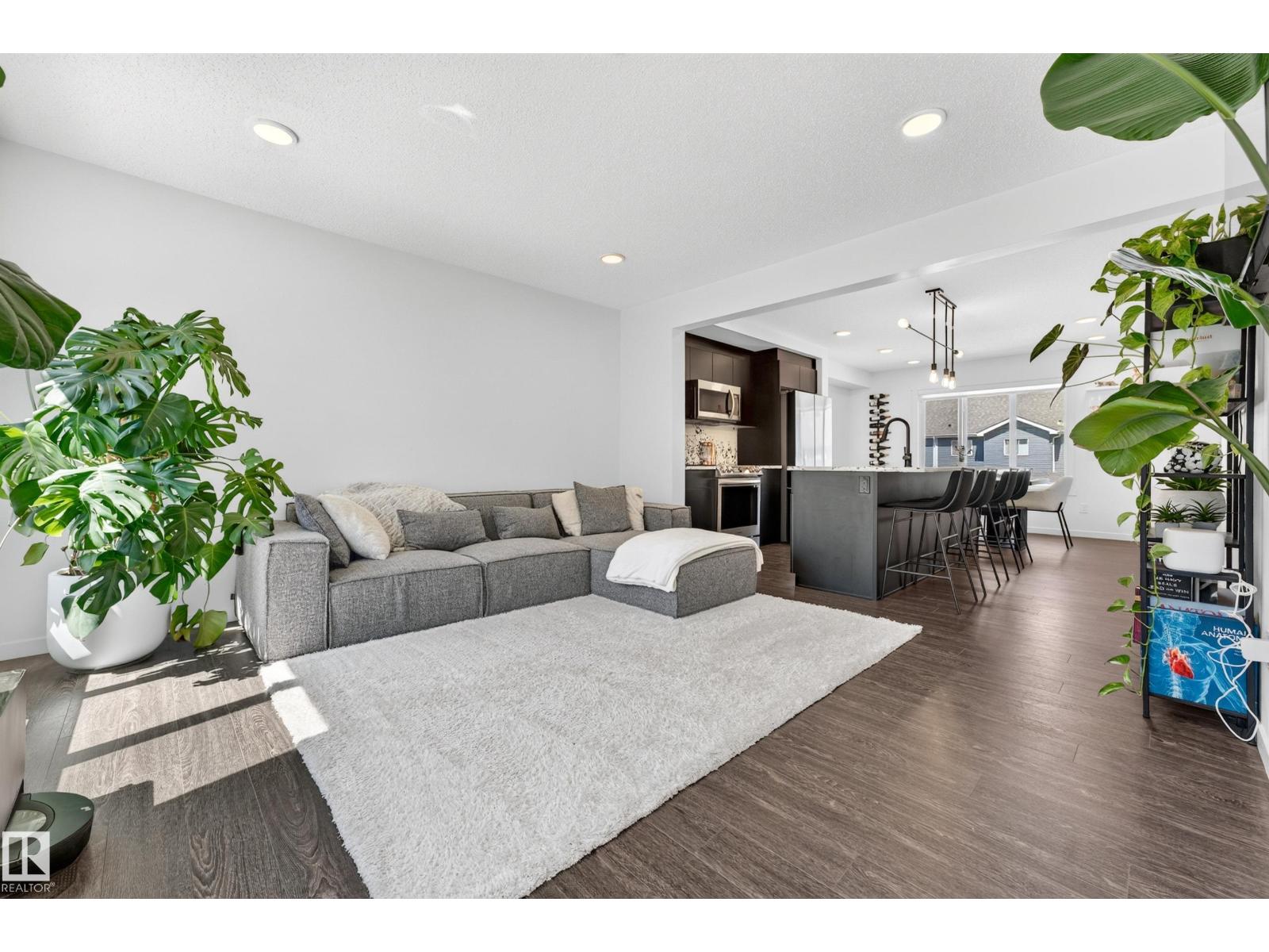 #13 850 Secord BV NW - 27
