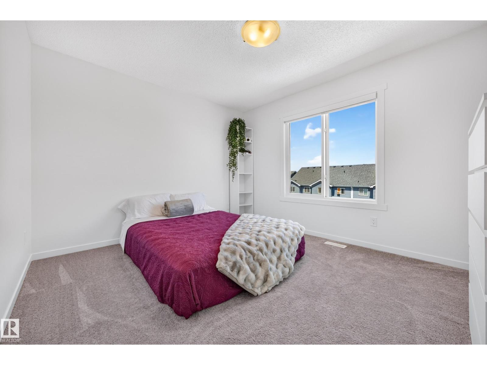 #13 850 Secord BV NW - 35