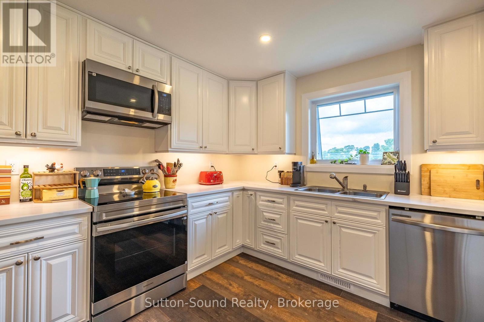 397600 10 CONCESSION - 15