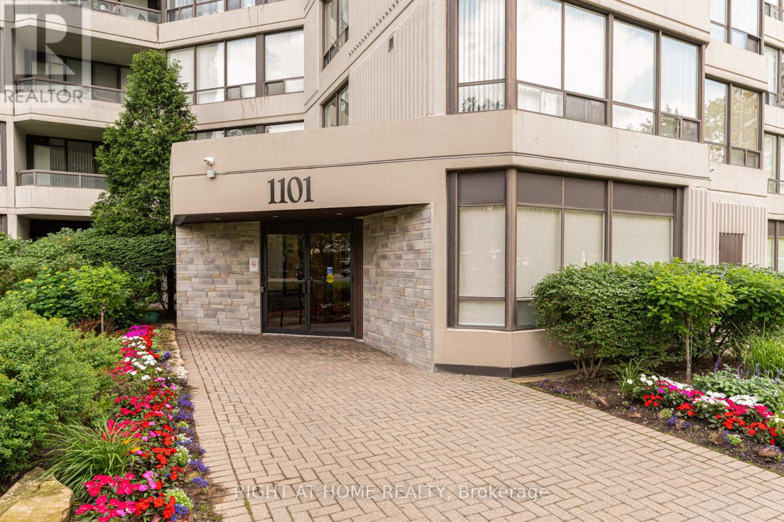 #411 1101 STEELES AVENUE W - 2