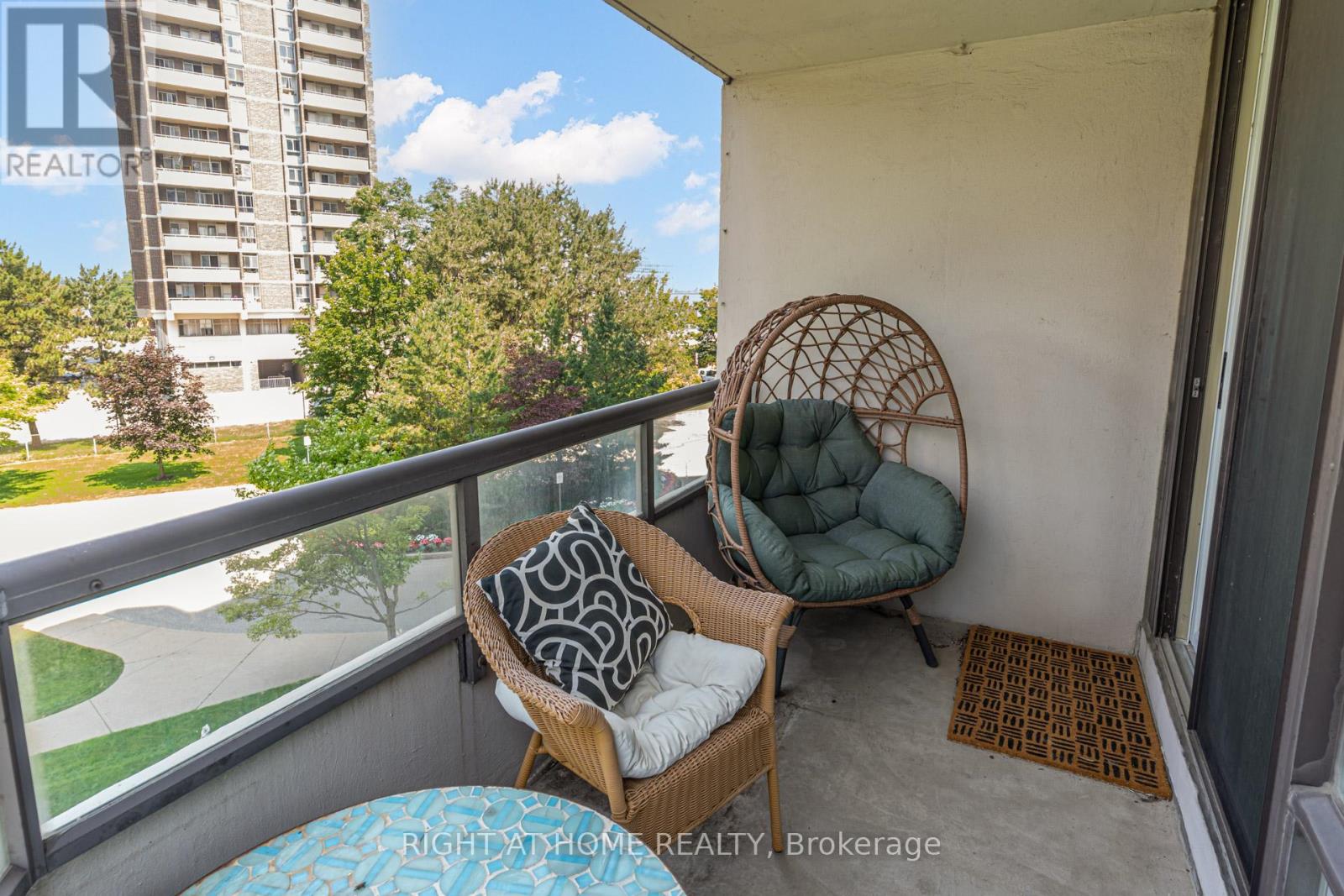 #411 1101 STEELES AVENUE W - 42