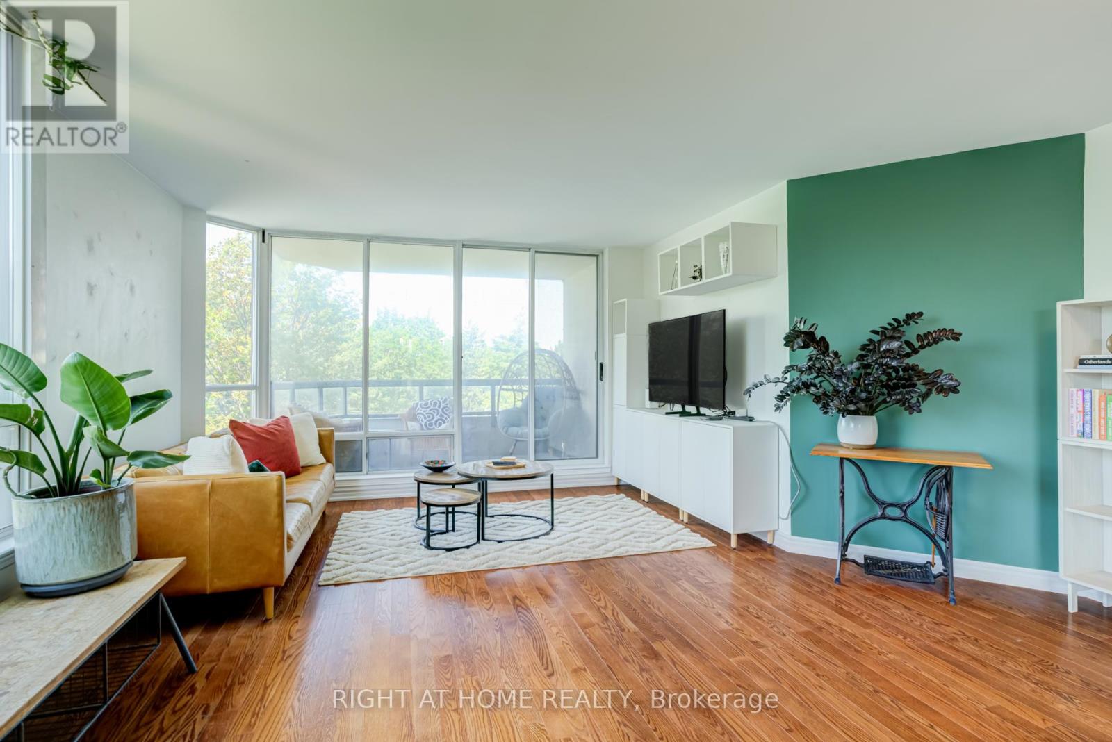 #411 1101 STEELES AVENUE W - 9