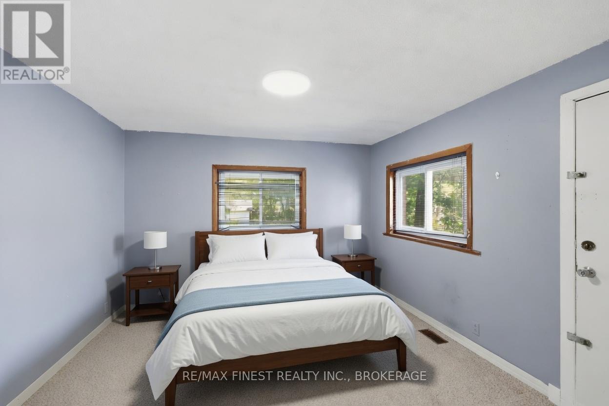 445 ALBERT STREET - 20