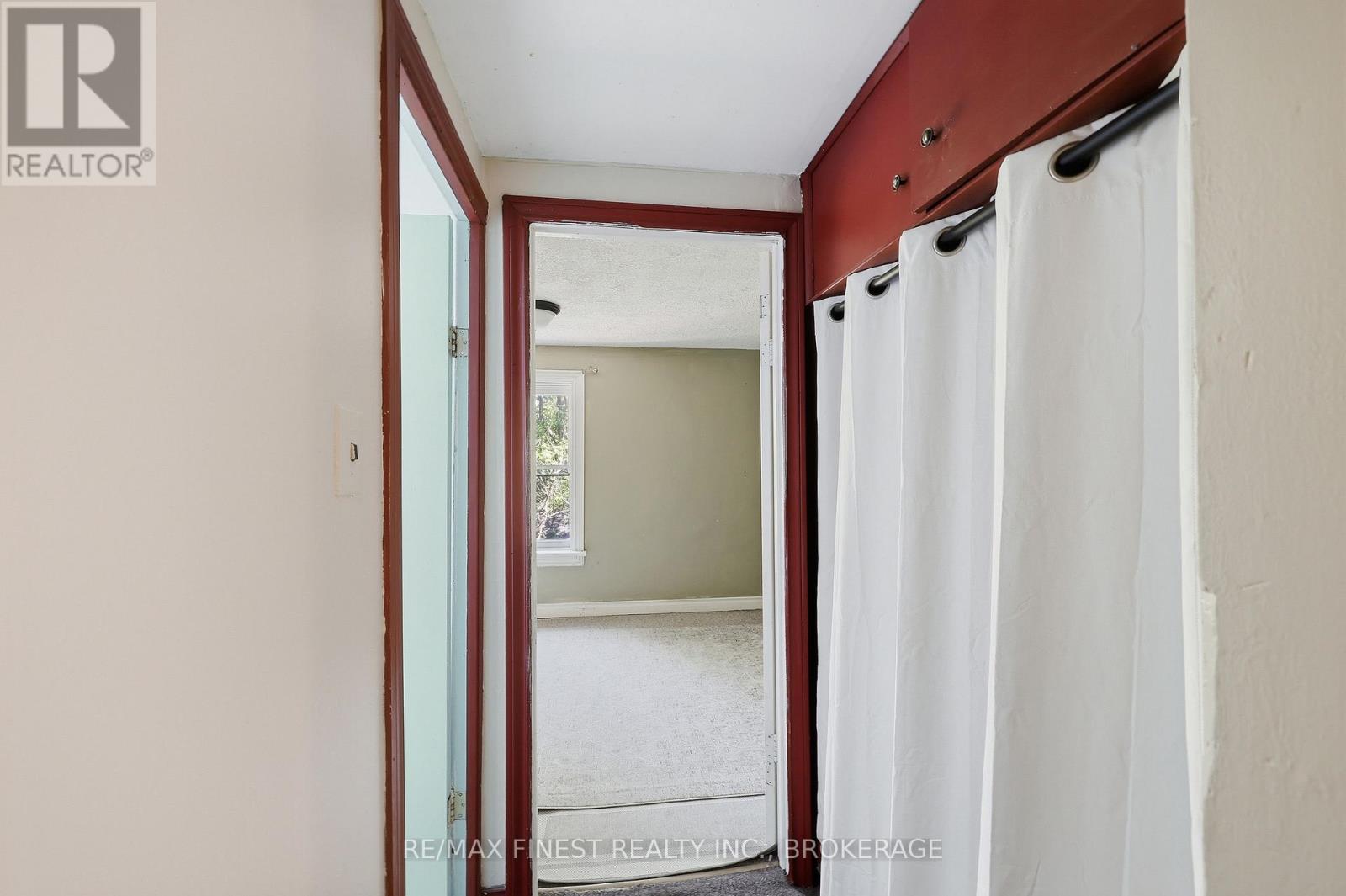 445 ALBERT STREET - 26