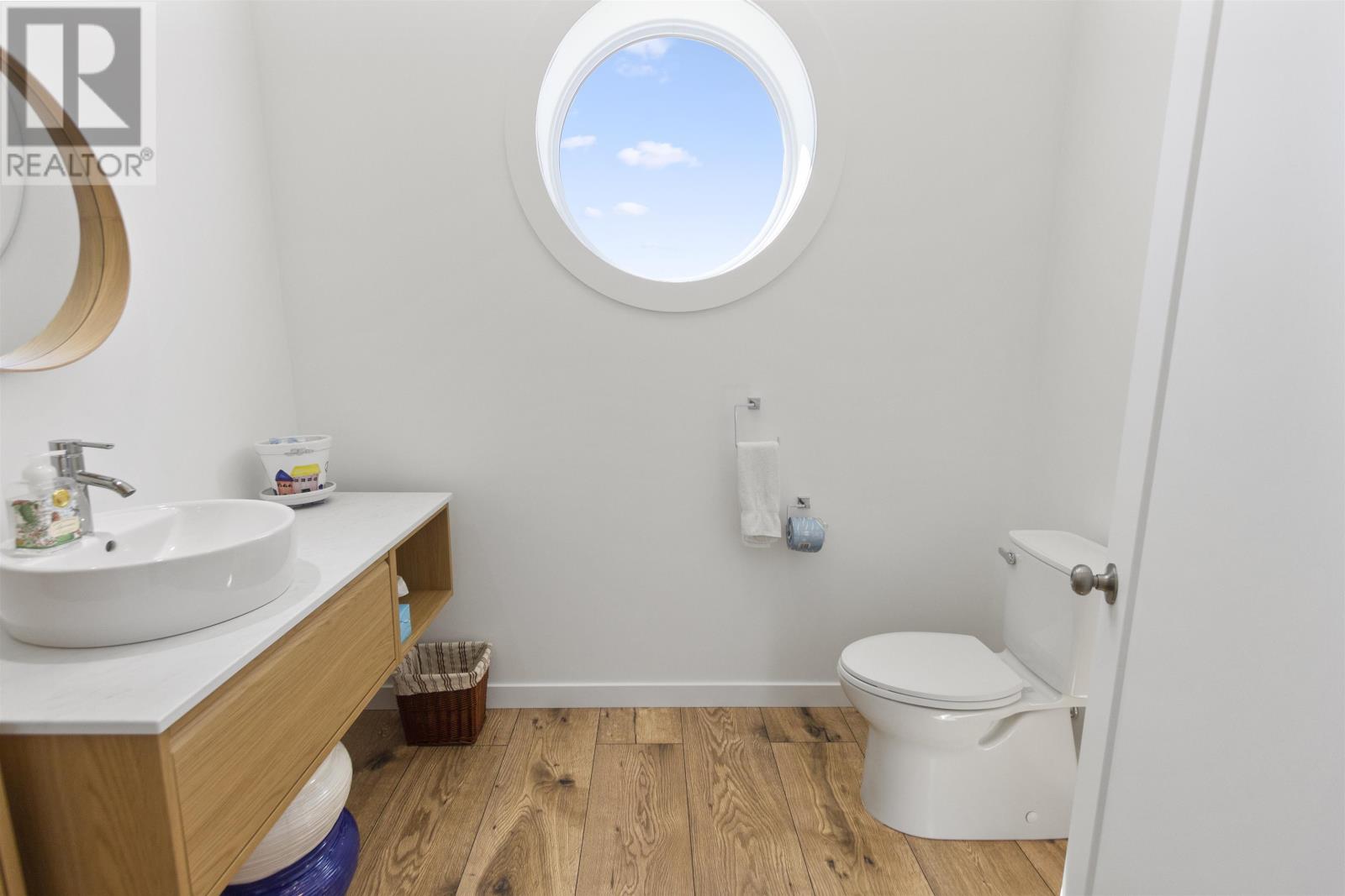 280 Lighthouse Road - 10