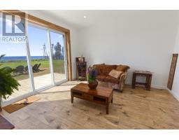 Foyer - 280 Lighthouse Road, East Point, PE C0A2B0 Photo 6
