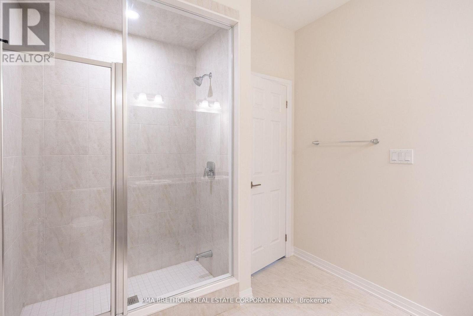 3164 SEARIDGE STREET - 8