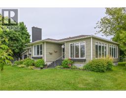 Sunroom - 3480 Centenaire Street, Tracadie, NB E1X1A7 Photo 9