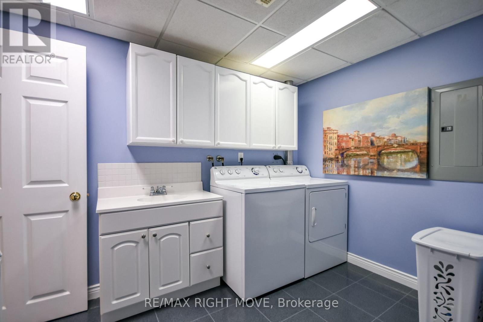 89 CARTER CRESCENT - 21