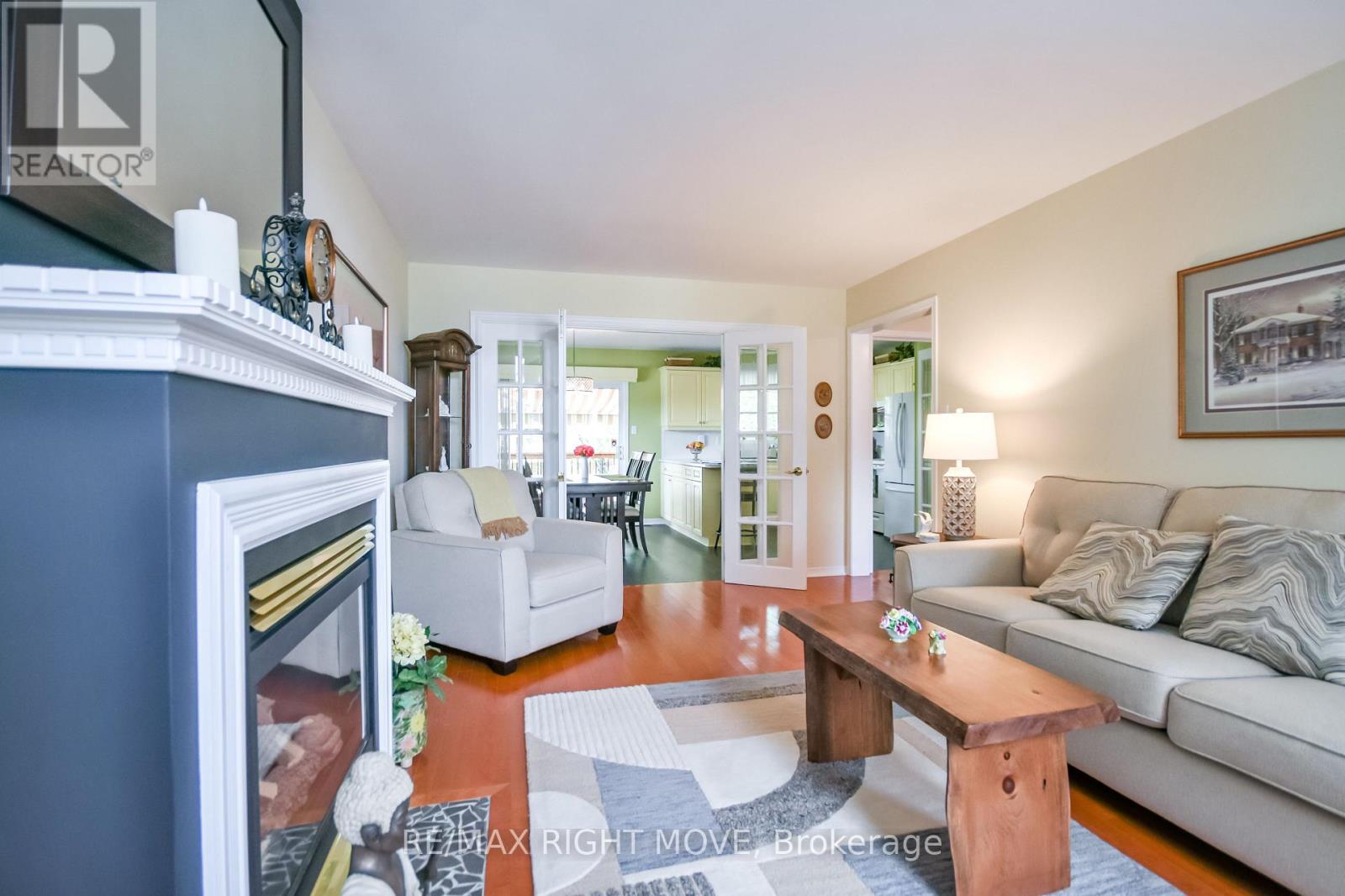 89 CARTER CRESCENT - 6