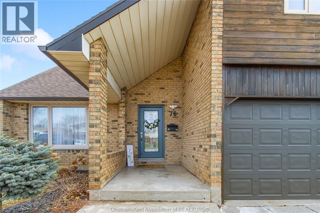 76 PAMELA CRESCENT - 5