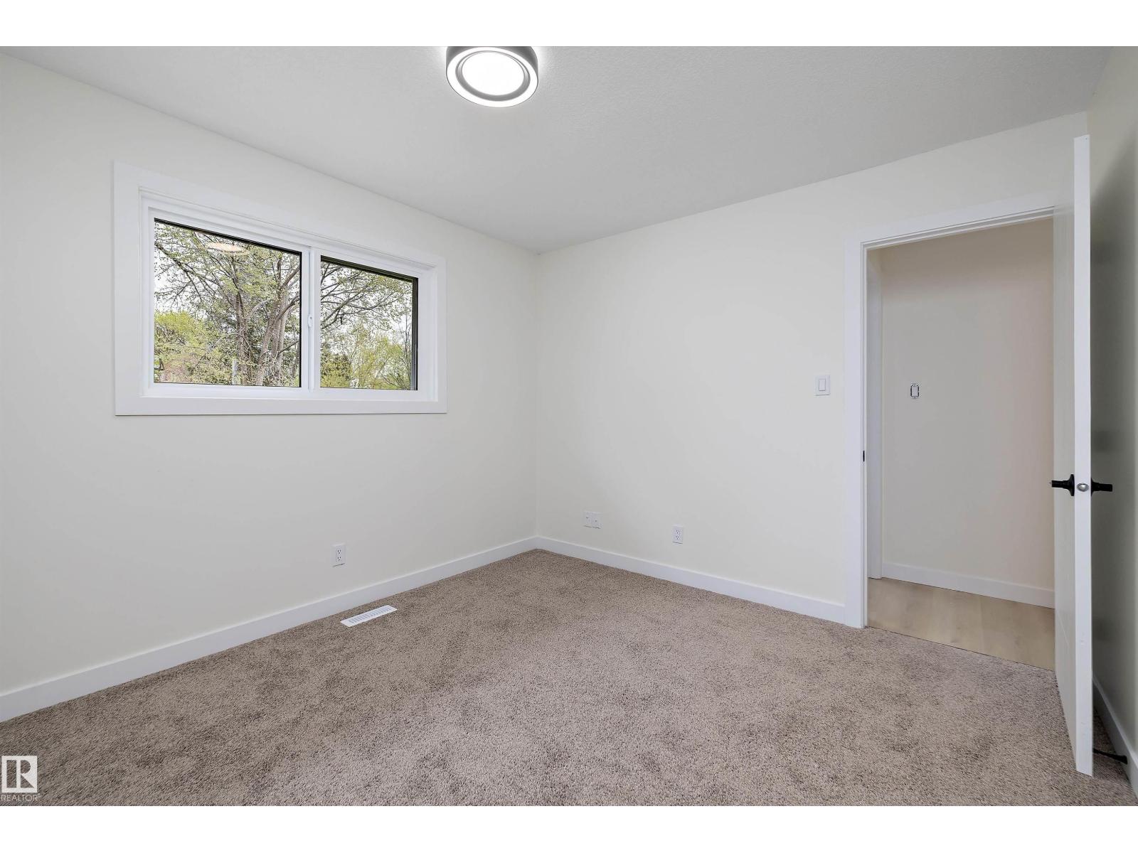 3515 105B ST NW - 26