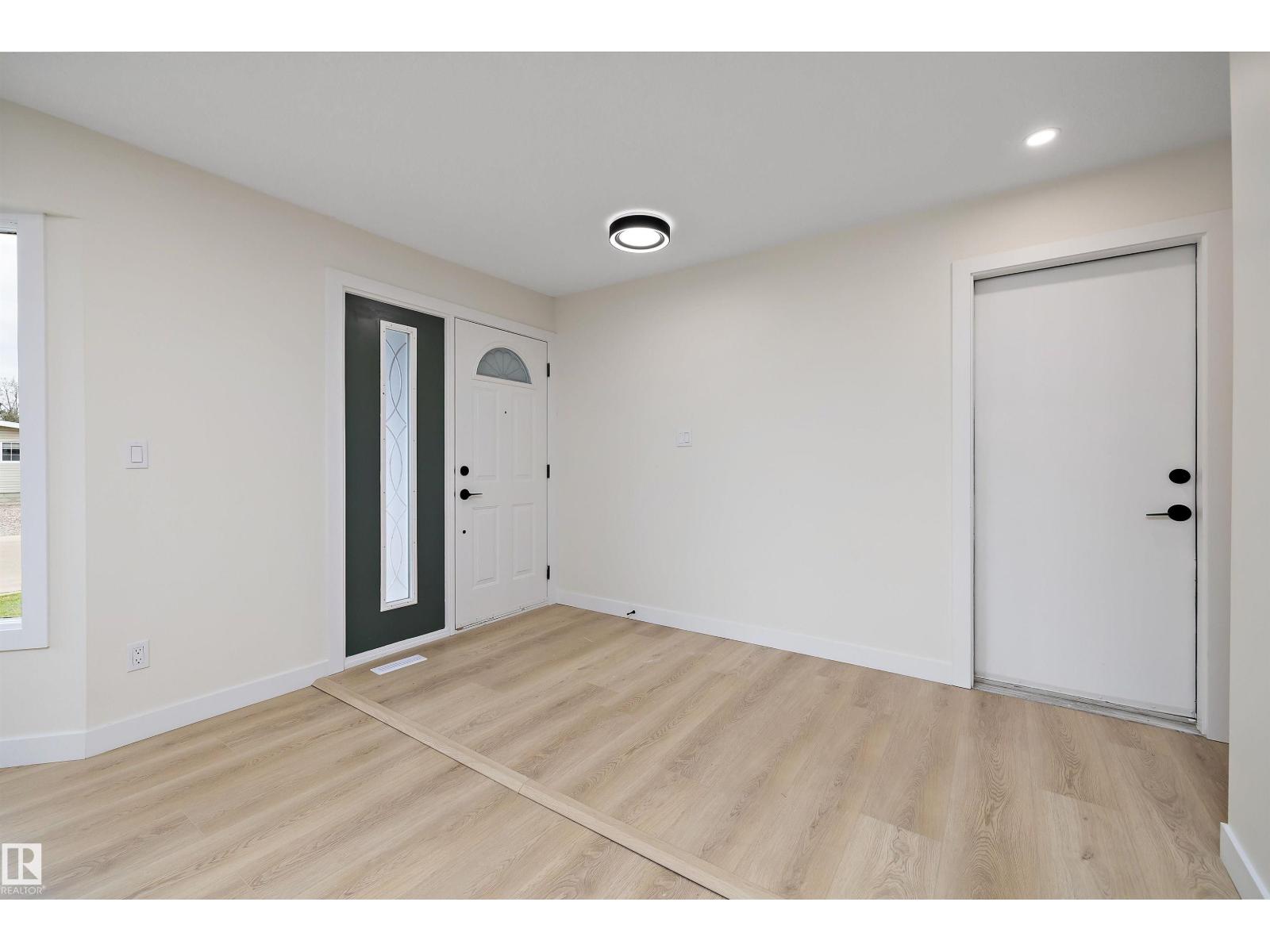 3515 105B ST NW - 3