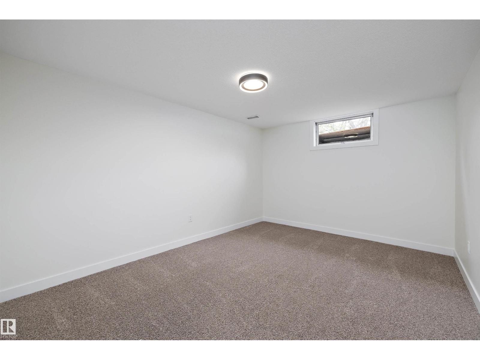 3515 105B ST NW - 35