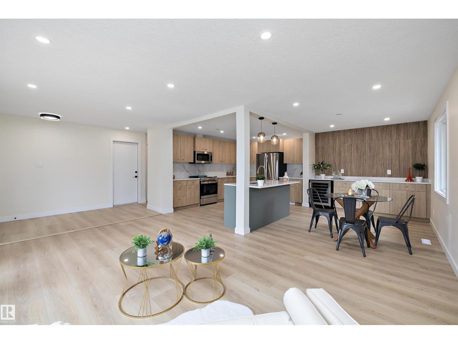 3515 105B ST NW - 7