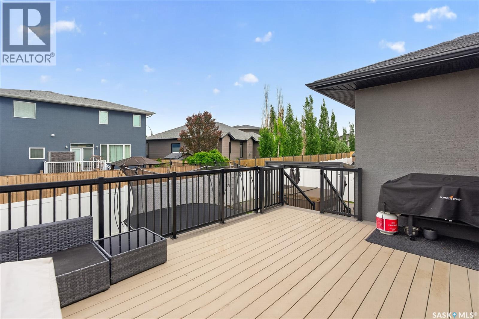 124 Everton CRESCENT — photo 66