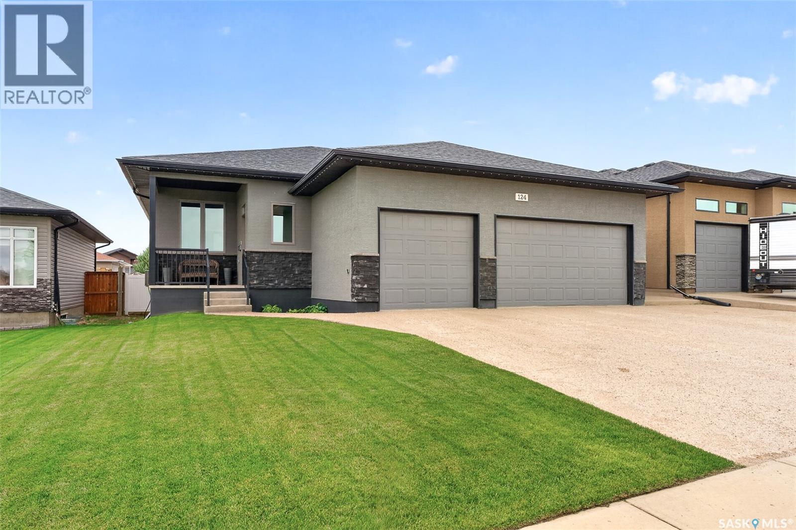 124 Everton CRESCENT — photo 73