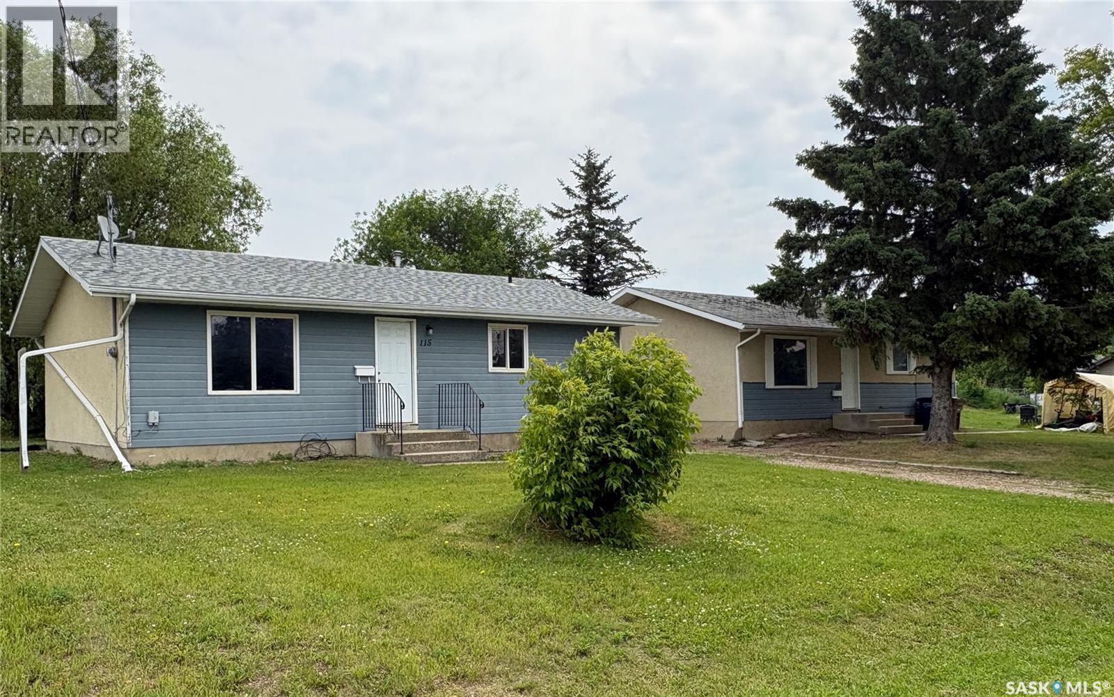 #111-115 Mill AVENUE N - 1