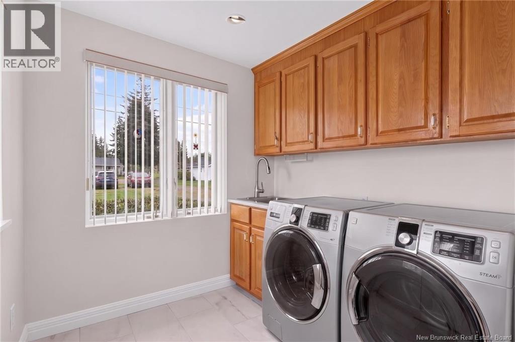 79 Sunshine Drive - Image 25
