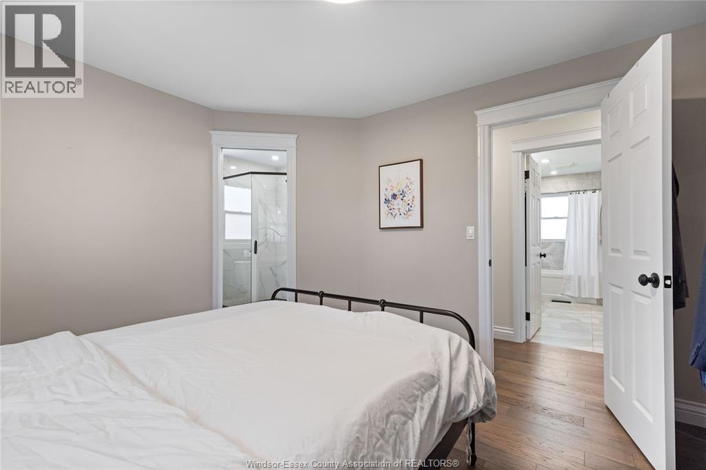 221 GRACE ROAD - 13