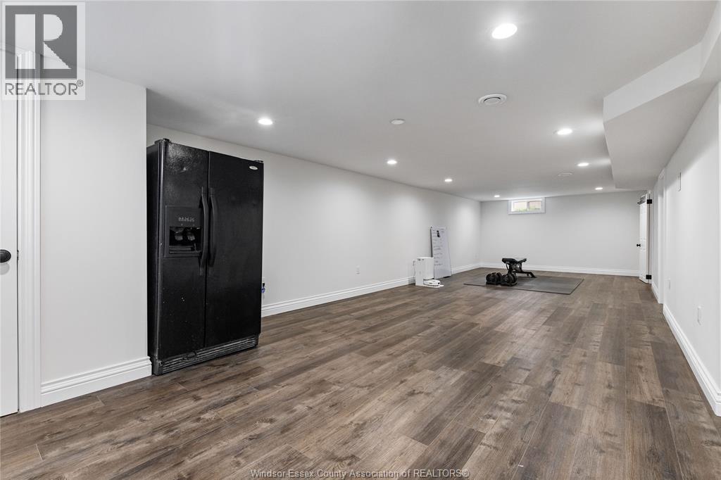 221 GRACE ROAD - 21