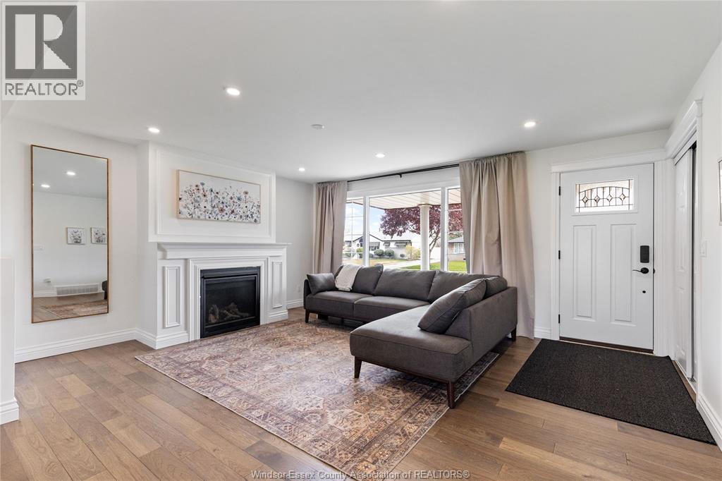 221 GRACE ROAD - 4